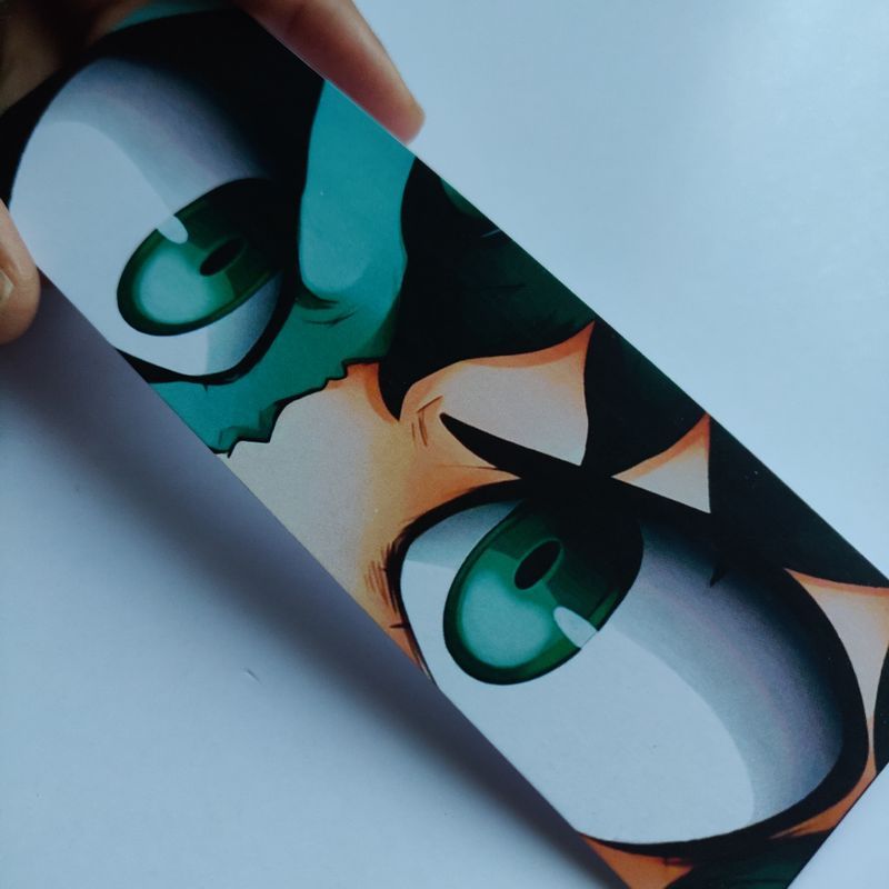 Izuku Midoriya eyes bookmark