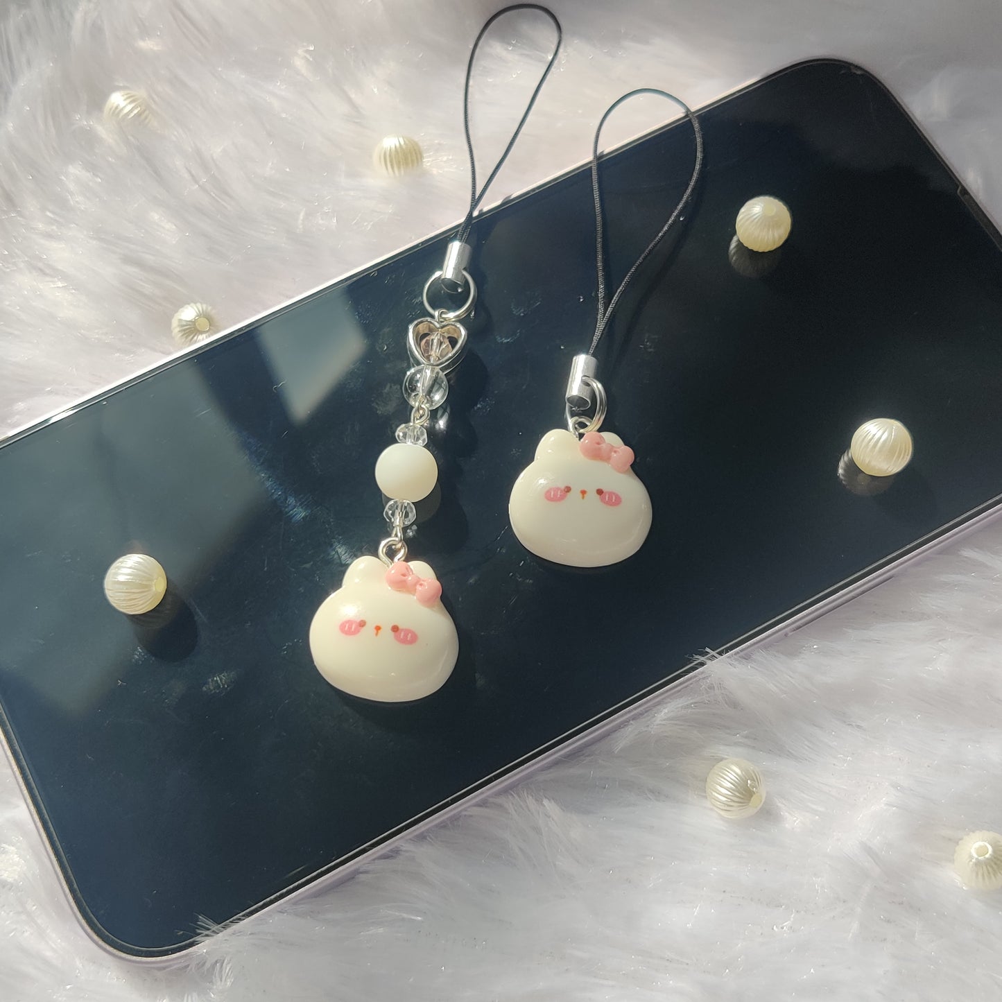 White bunny face 3D charm (flat back)