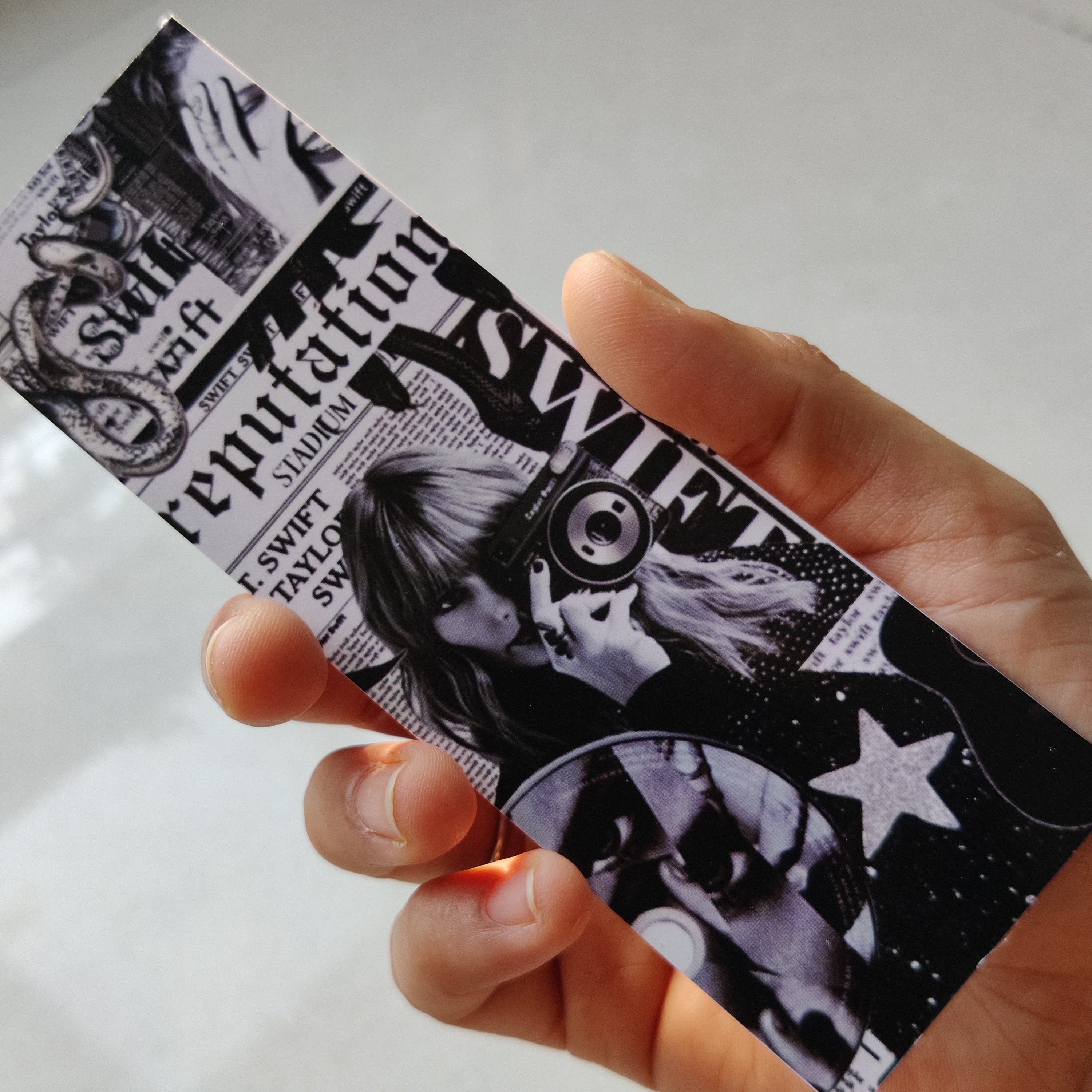 Taylor Swift reputation bookmark – Dipped in Doodles