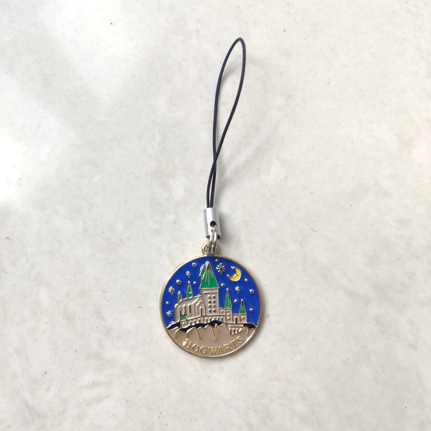 Hogwarts Enamel Charm